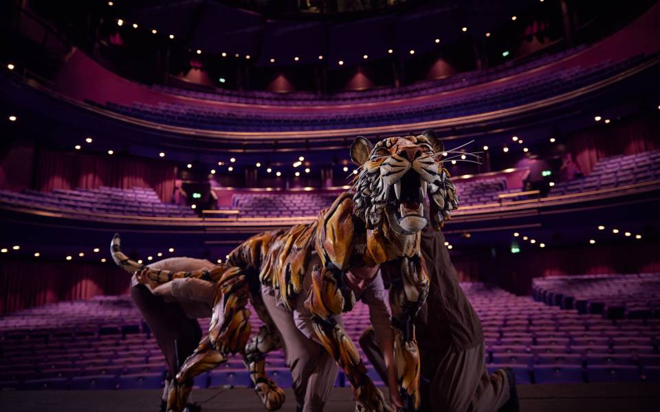 Life Of Pi 'Richard Parker' at The Lowry. Photo Nathan Chandler 5